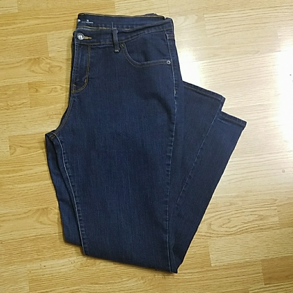Old Navy Denim - *FINAL PRICE* Old Navy Jeans